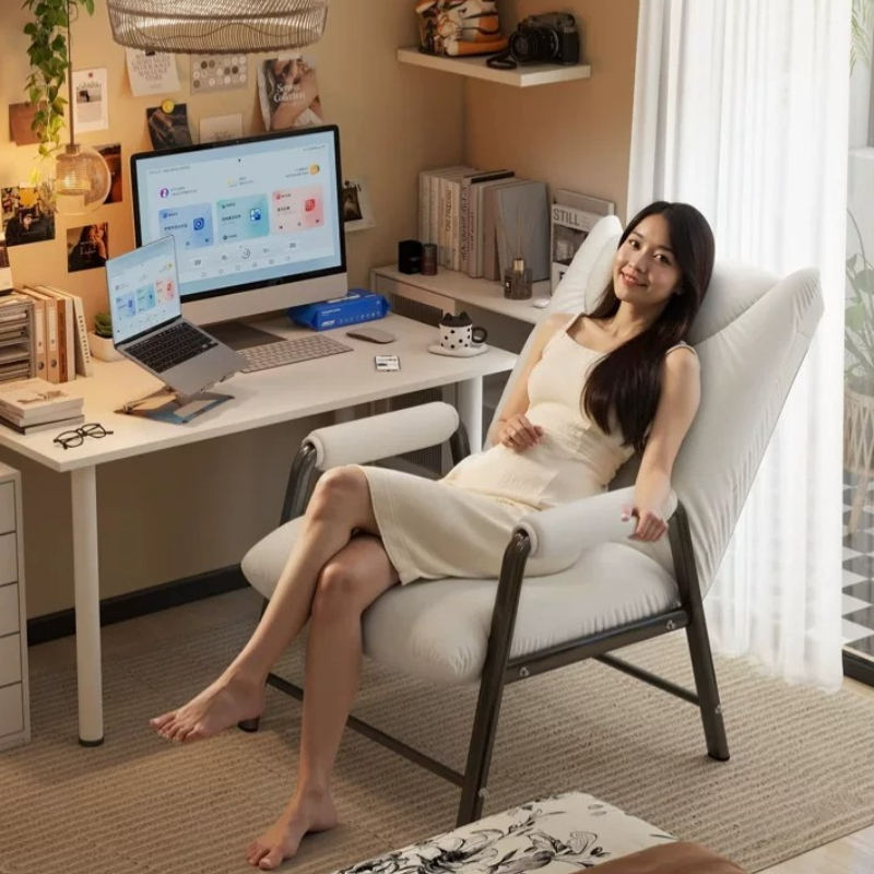 Office Tech Chair - Cadeira de Escritório Reclinável com Design